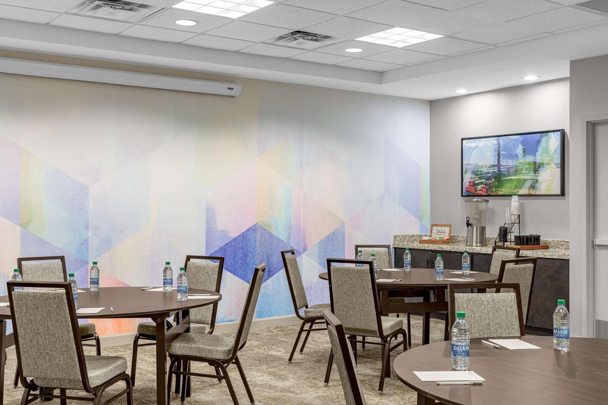 Hilton Garden Inn Raleigh Durham Airport Моррисвилл Экстерьер фото