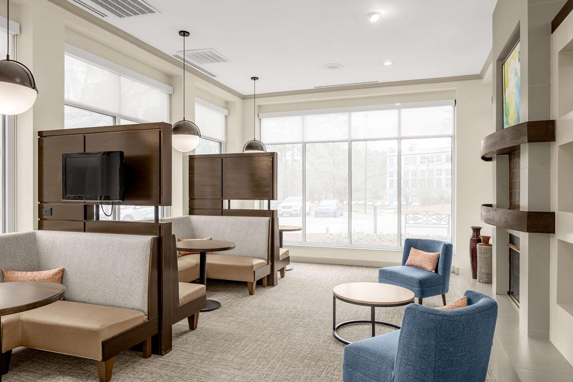 Hilton Garden Inn Raleigh Durham Airport Моррисвилл Экстерьер фото